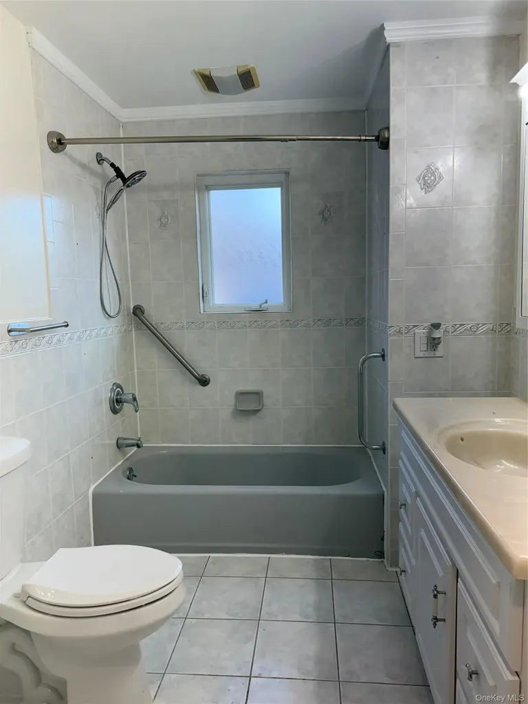 Massapequa NY 11758