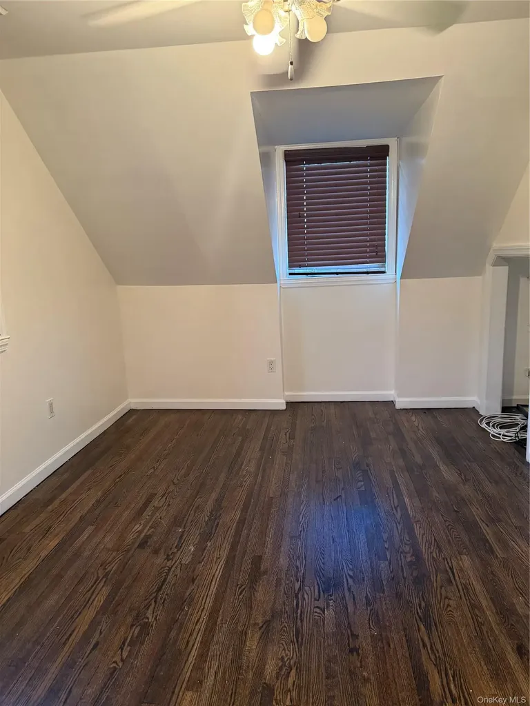 Massapequa NY 11758