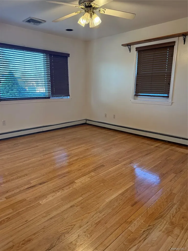 Massapequa NY 11758