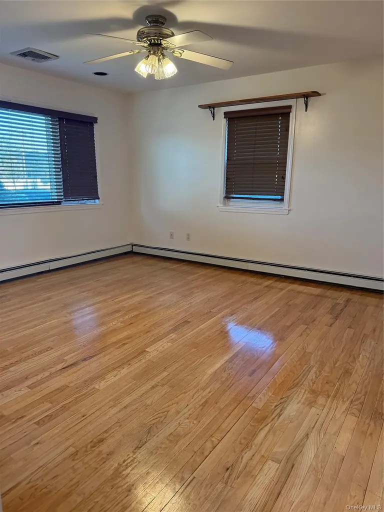 Massapequa NY 11758