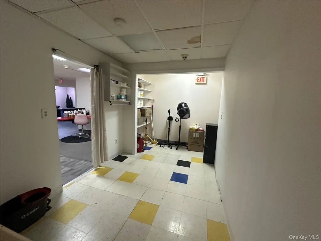 1363 Route 9g Hyde Park NY 12538