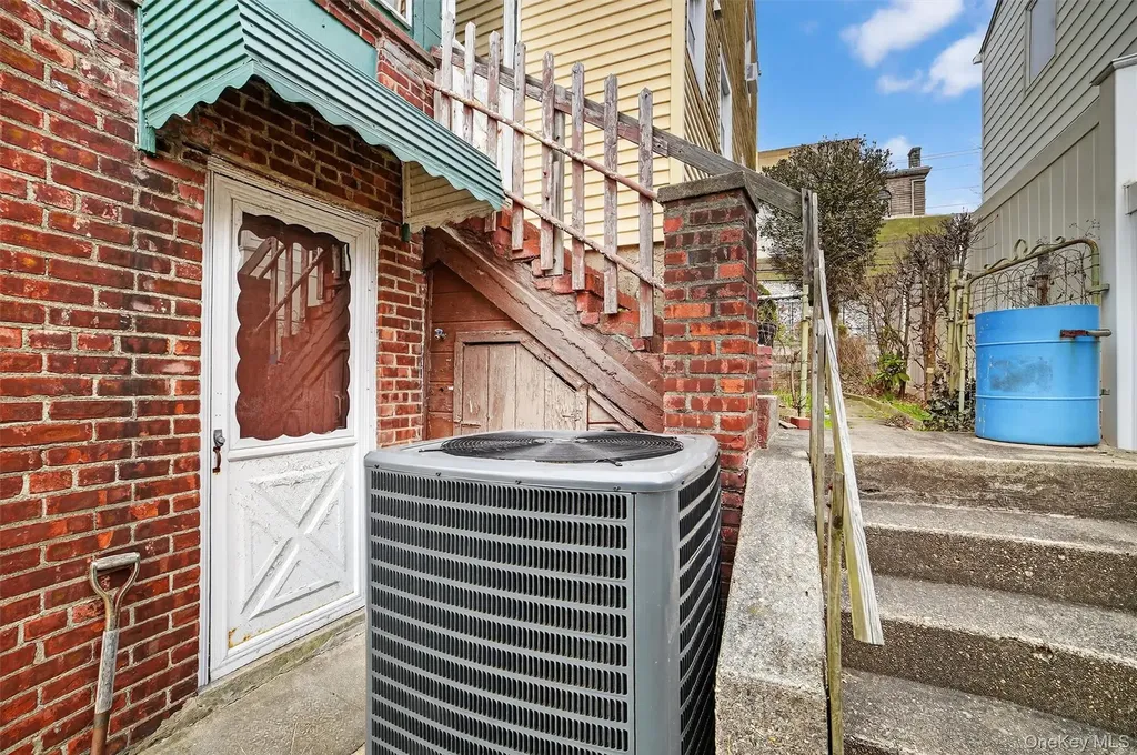 65 Hillview Avenue Yonkers NY 10704