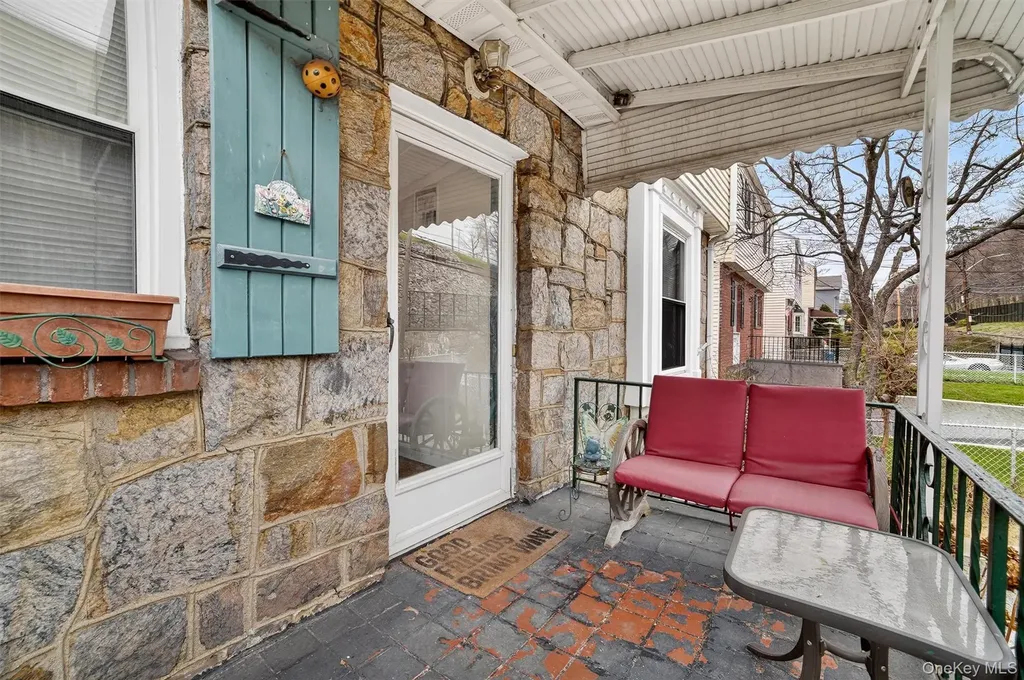 65 Hillview Avenue Yonkers NY 10704