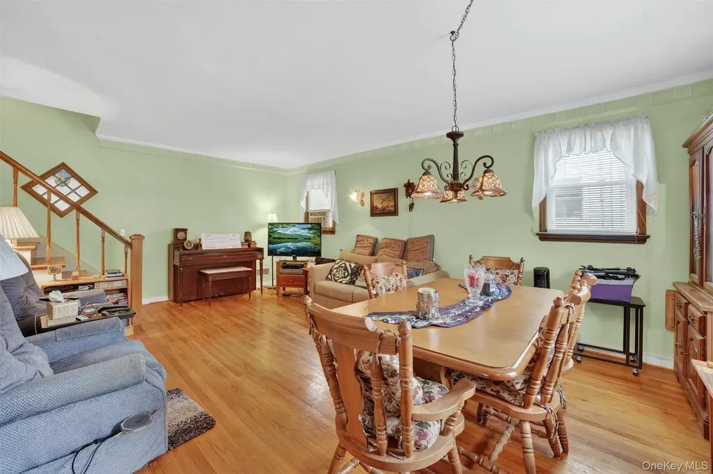 65 Hillview Avenue Yonkers NY 10704
