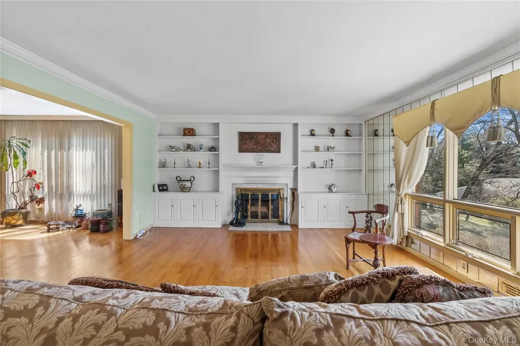 18 Devon Road Bronxville NY 10708