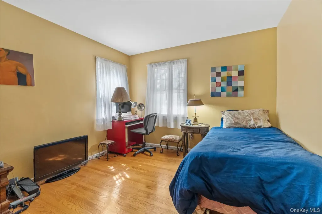 18 Devon Road Bronxville NY 10708
