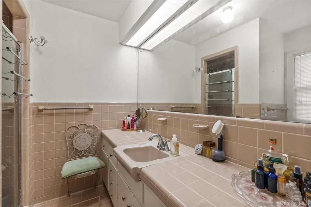 18 Devon Road Bronxville NY 10708