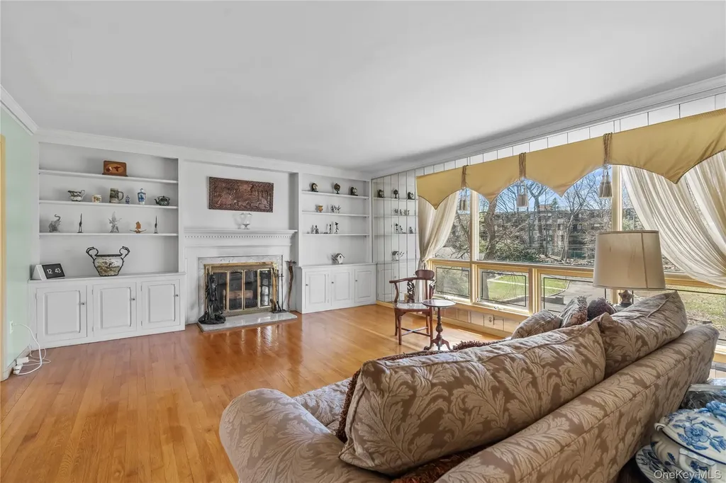 18 Devon Road Bronxville NY 10708