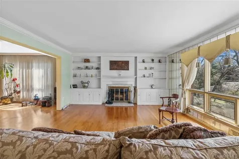 18 Devon Road Bronxville NY 10708