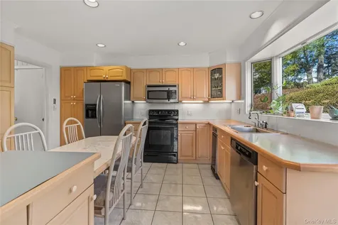 18 Devon Road Bronxville NY 10708