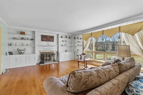 18 Devon Road Bronxville NY 10708