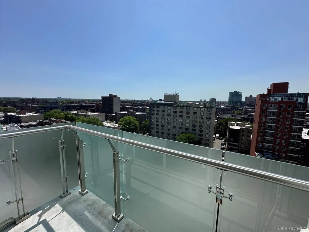 14238 37th Avenue Flushing NY 11354