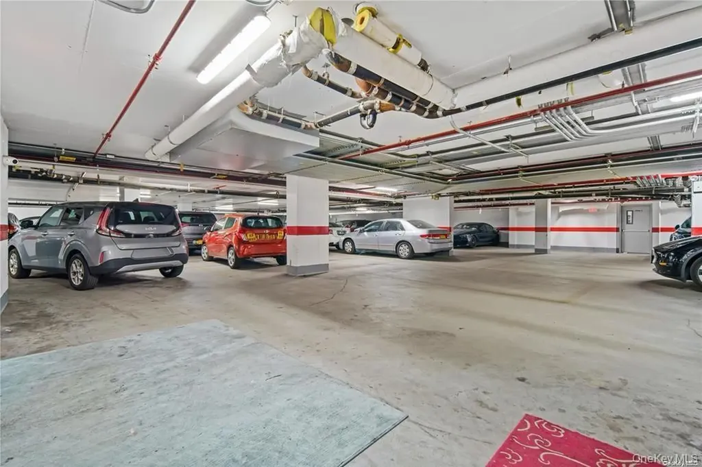 14238 37th Avenue Flushing NY 11354