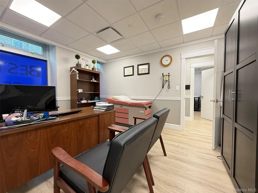 14238 37th Avenue Flushing NY 11354