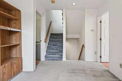 75 W Hartsdale Avenue Hartsdale NY 10530