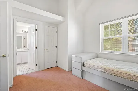 75 W Hartsdale Avenue Hartsdale NY 10530