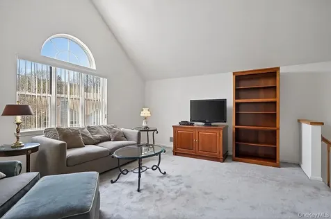 75 W Hartsdale Avenue Hartsdale NY 10530