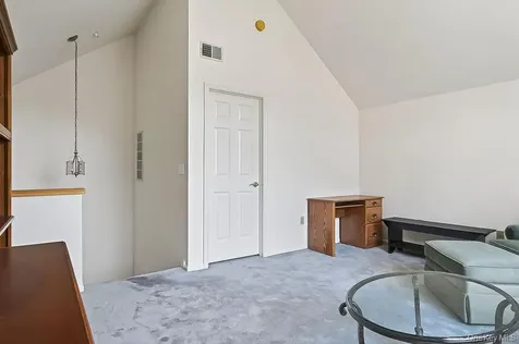 75 W Hartsdale Avenue Hartsdale NY 10530