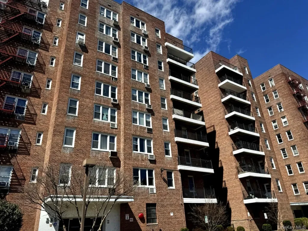 245 Rumsey Road Yonkers NY 10701