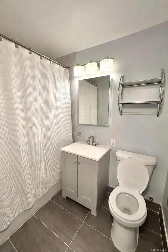 245 Rumsey Road Yonkers NY 10701