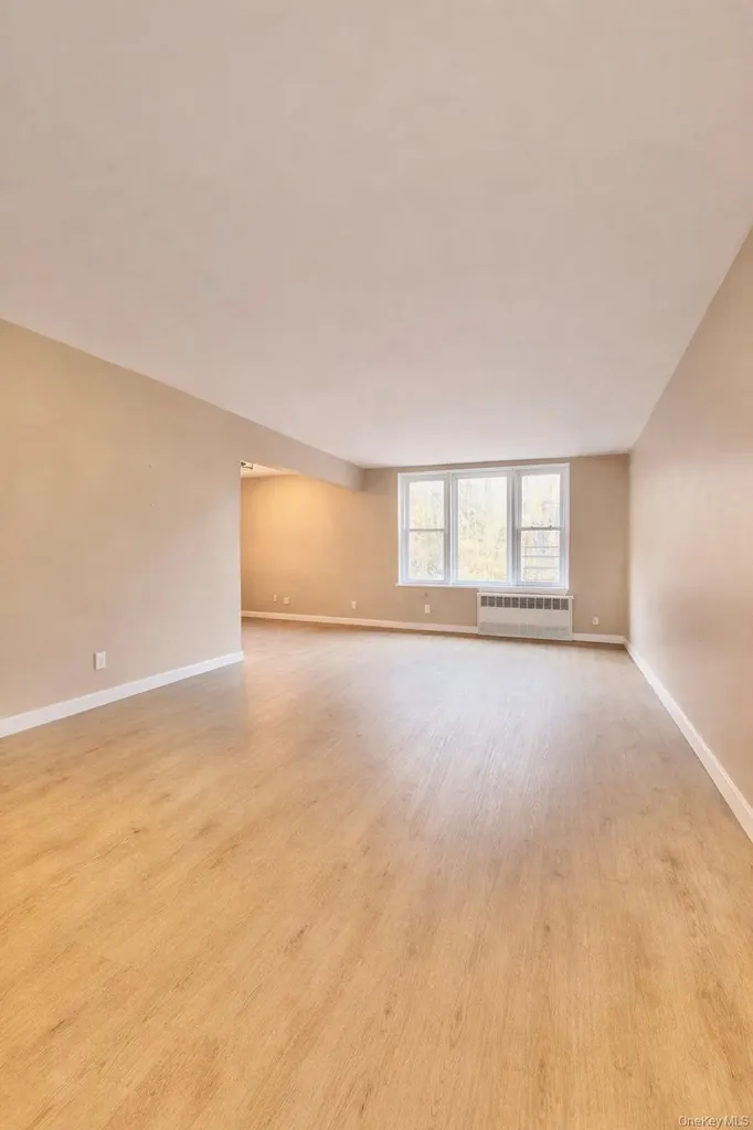 245 Rumsey Road Yonkers NY 10701
