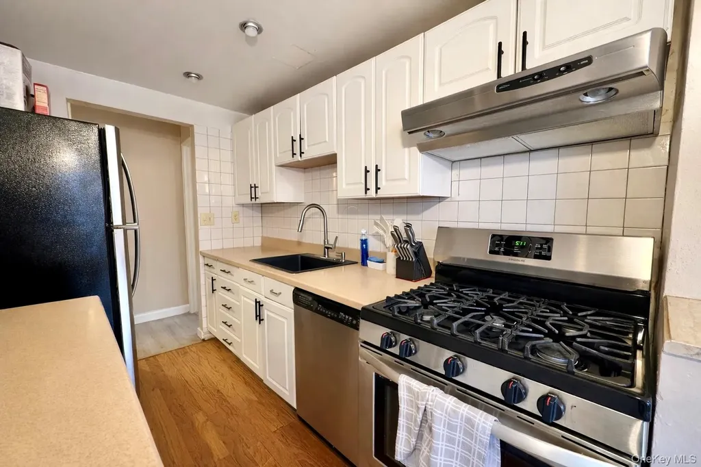 245 Rumsey Road Yonkers NY 10701