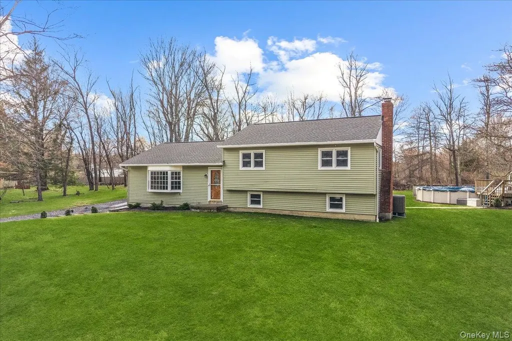 155 Mill Street Wallkill NY 12589