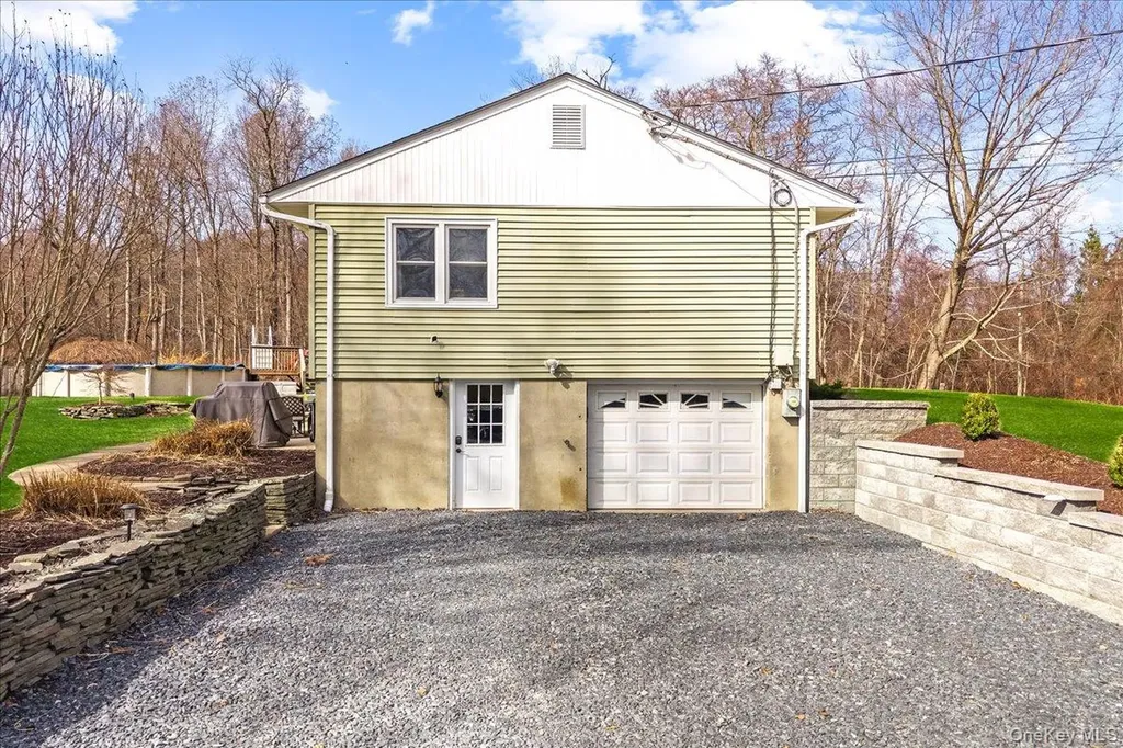 155 Mill Street Wallkill NY 12589