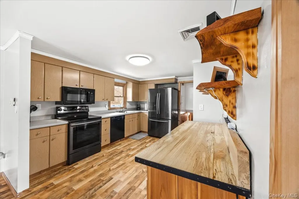 155 Mill Street Wallkill NY 12589
