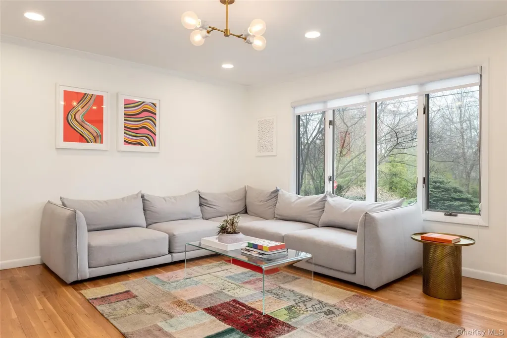 1 Canterbury Road S Harrison NY 10528