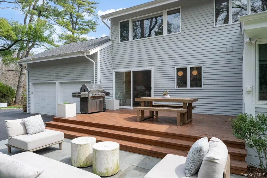 1 Canterbury Road S Harrison NY 10528