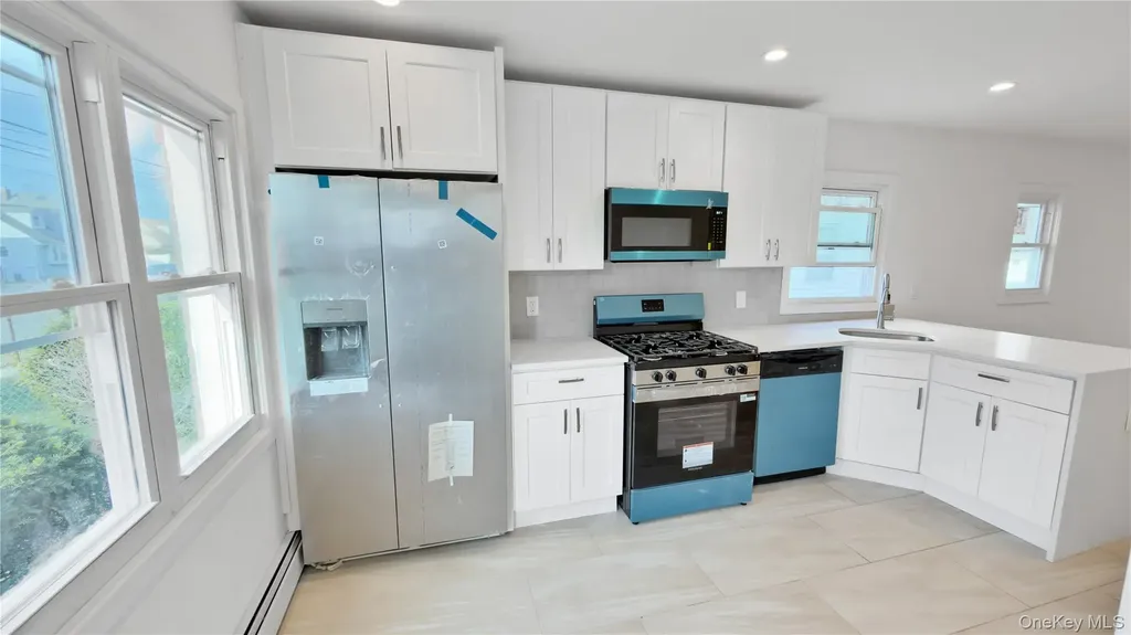 224 Windsor Parkway Hempstead NY 11550