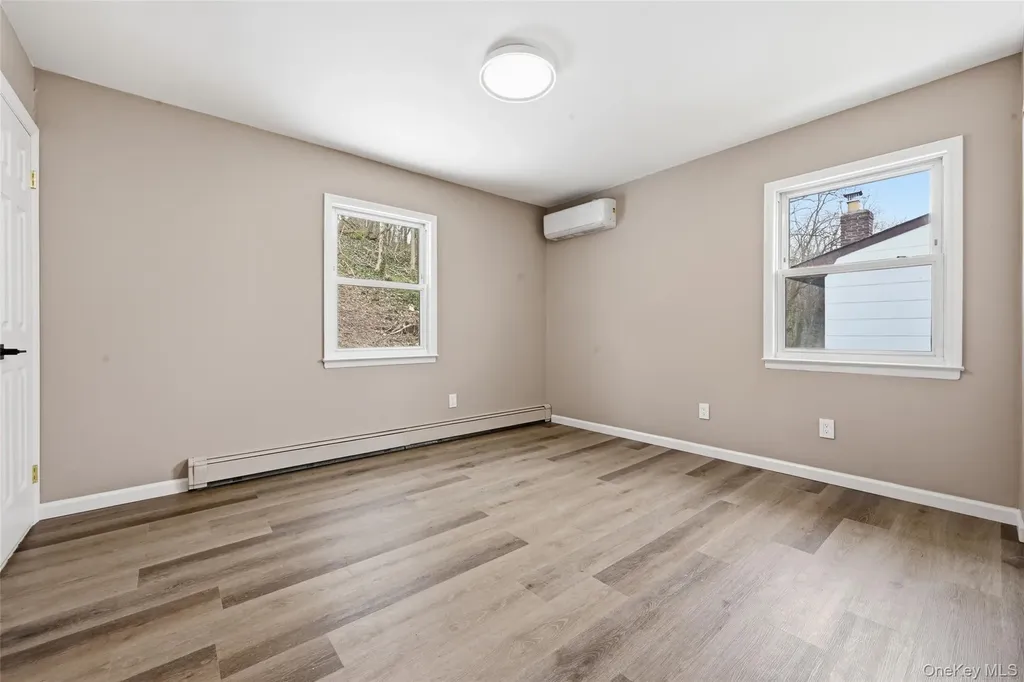 9 Harmony Lane Glen Cove NY 11542
