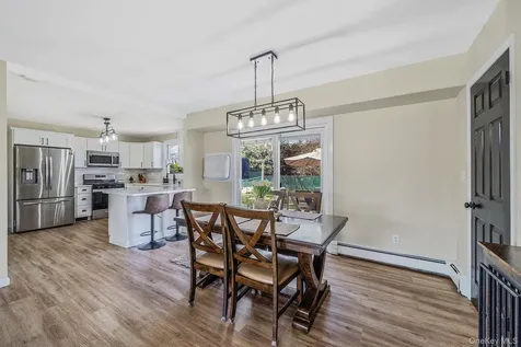 81 Dollard Drive North Babylon NY 11703
