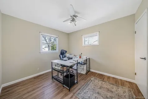 81 Dollard Drive North Babylon NY 11703