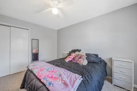 81 Dollard Drive North Babylon NY 11703