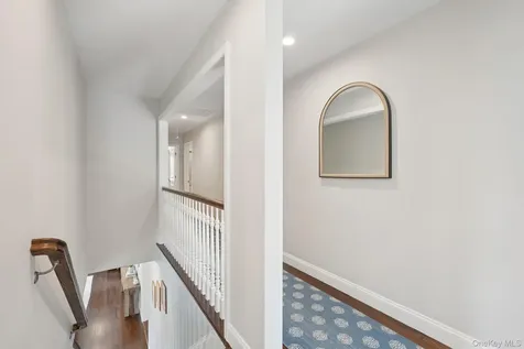 616 Sherman Avenue Thornwood NY 10594
