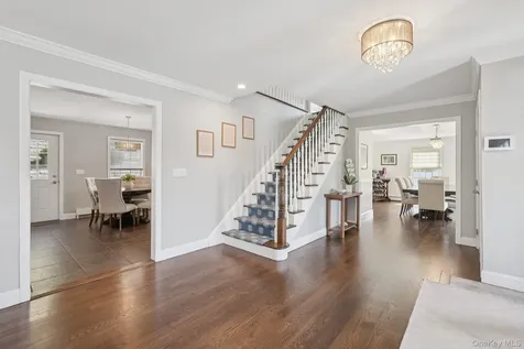 616 Sherman Avenue Thornwood NY 10594