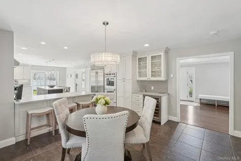 616 Sherman Avenue Thornwood NY 10594