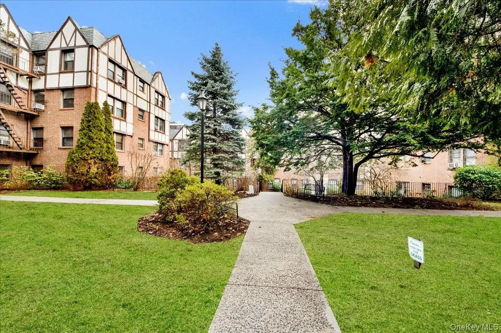 7 Greenridge Avenue White Plains NY 10605