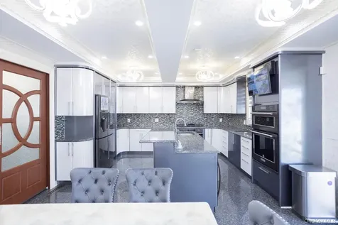 69-42 180th Street Fresh Meadows NY 11365