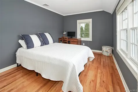 52 Intervale Place Rye NY 10580