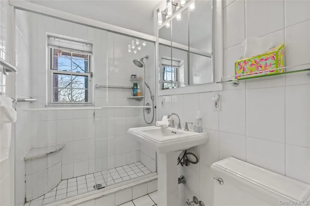 65 Rockledge Road Bronxville NY 10708