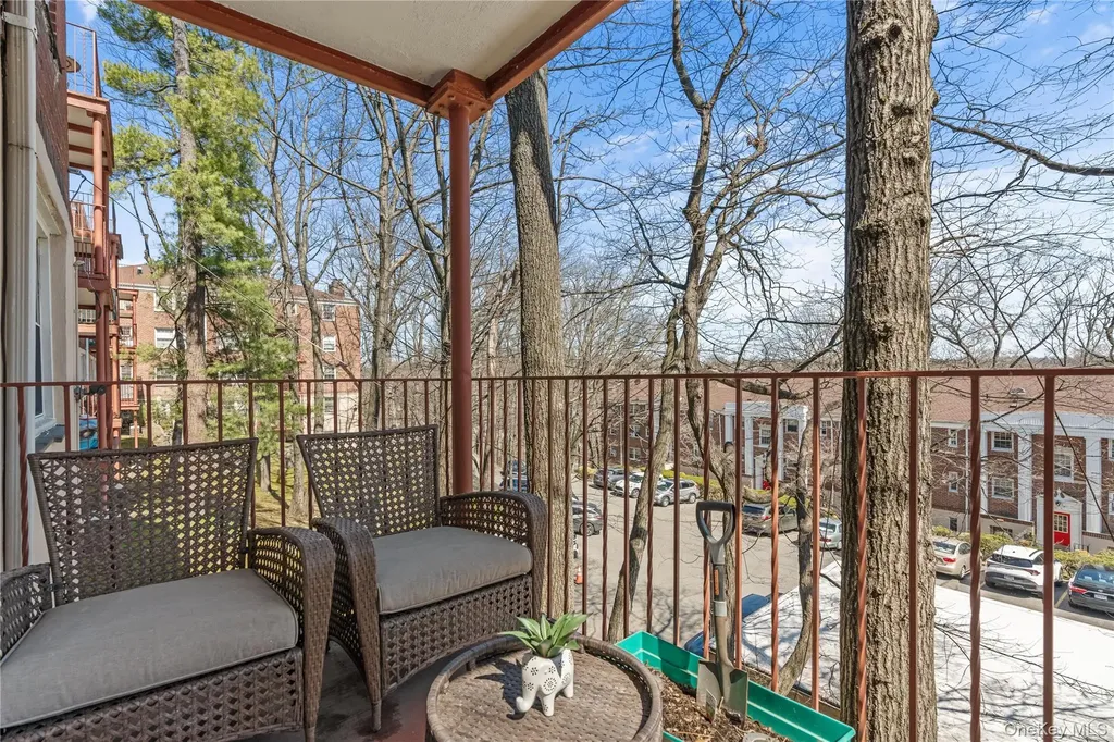 65 Rockledge Road Bronxville NY 10708