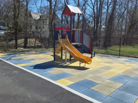 65 Rockledge Road Bronxville NY 10708