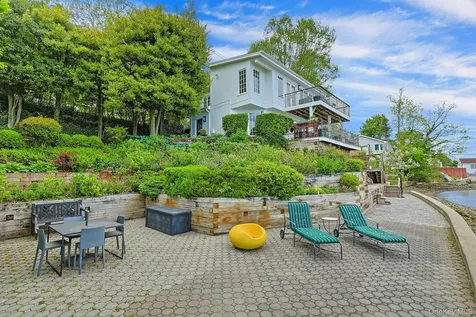 88 River Road Nyack NY 10960