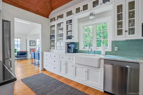 88 River Road Nyack NY 10960