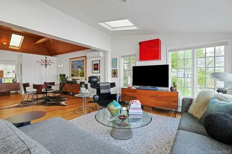 88 River Road Nyack NY 10960
