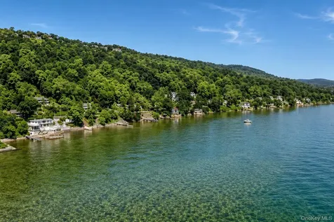 88 River Road Nyack NY 10960