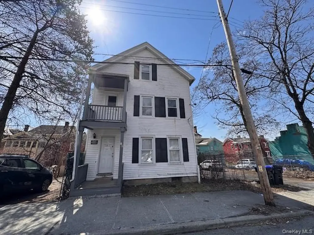 10 Charles Street Poughkeepsie NY 12601